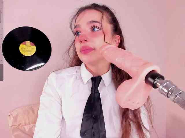 Alicebonam webcam