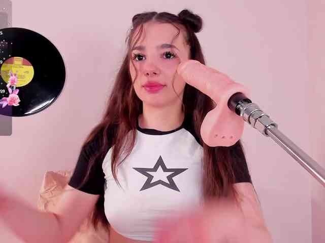 Alicebonam webcam
