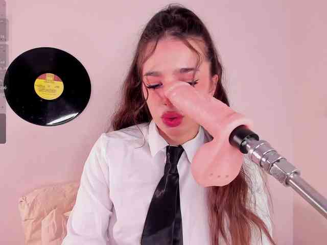 Alicebonam webcam