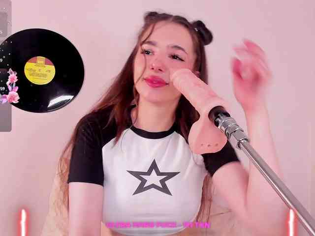 Alicebonam webcam