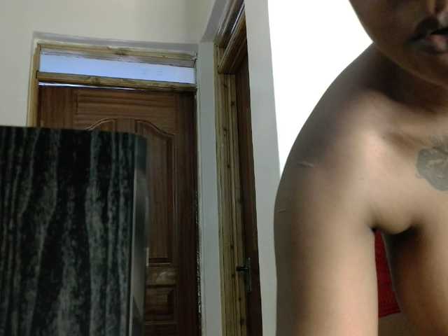 Browncandy's BongaCams show and profile