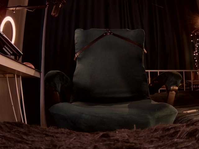 RadioFeet's BongaCams show and profile