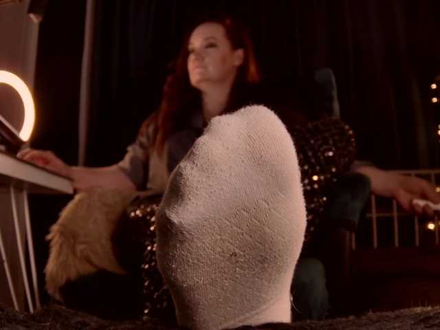 RadioFeet's BongaCams show and profile