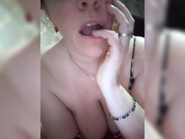 MissieLorrie's BongaCams show and profile