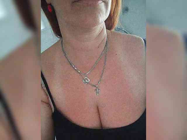 MissieLorrie webcam