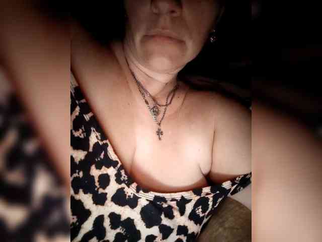 MissieLorrie webcam