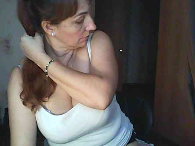 MissieLorrie webcam