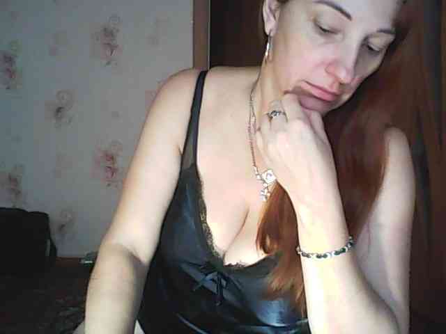 MissieLorrie webcam