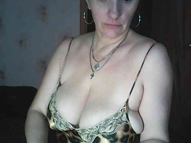 MissieLorrie webcam