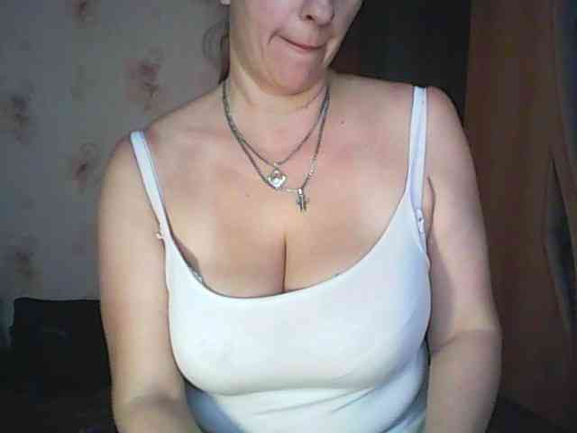 MissieLorrie webcam