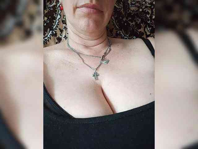 MissieLorrie webcam
