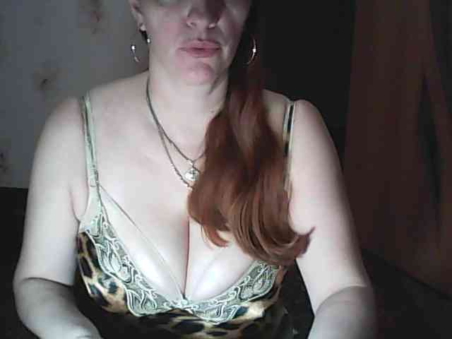 MissieLorrie webcam