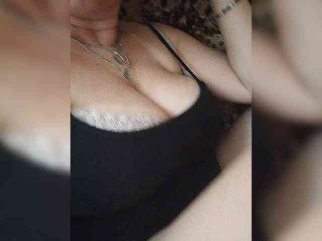 MissieLorrie Live Webcam on BongaCams