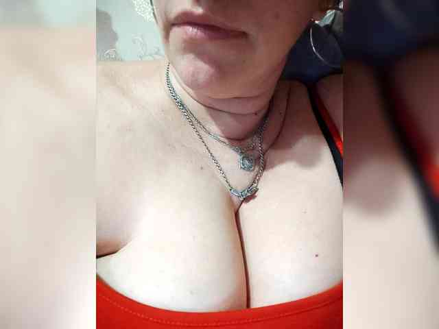 MissieLorrie webcam
