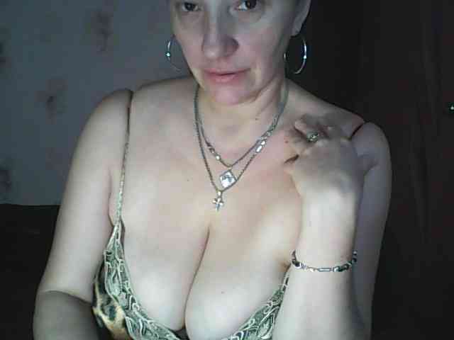 MissieLorrie webcam