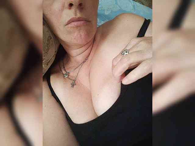 MissieLorrie webcam