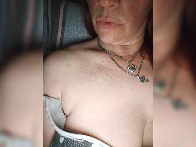 MissieLorrie webcam