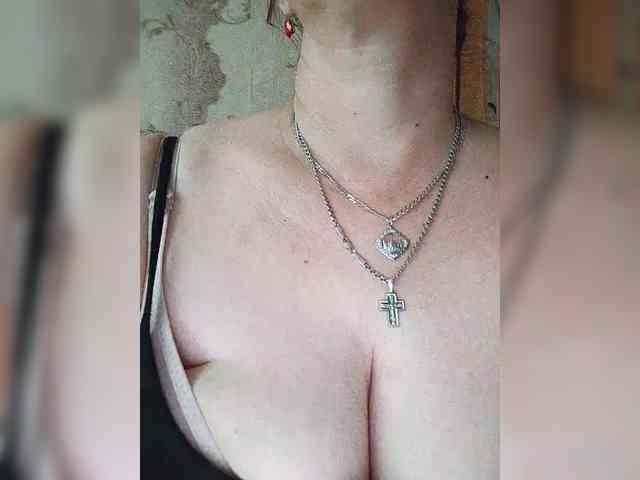 MissieLorrie webcam