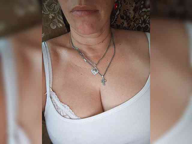 MissieLorrie webcam