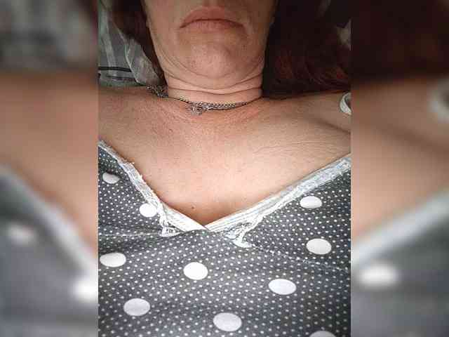 MissieLorrie webcam