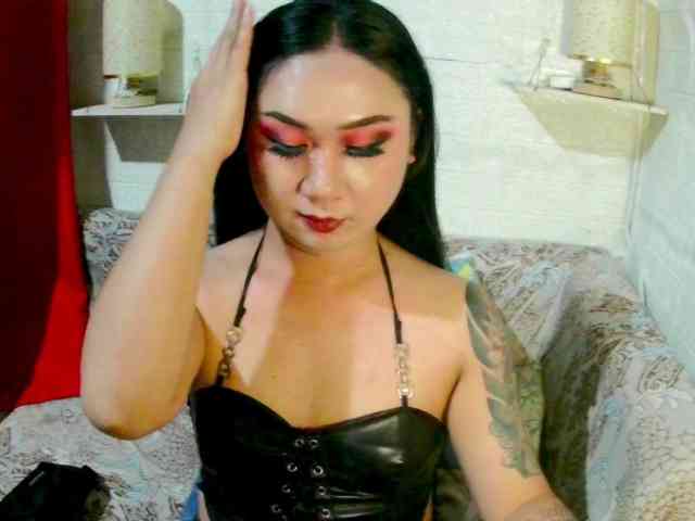 MiaPluto69 Live Webcam on BongaCams