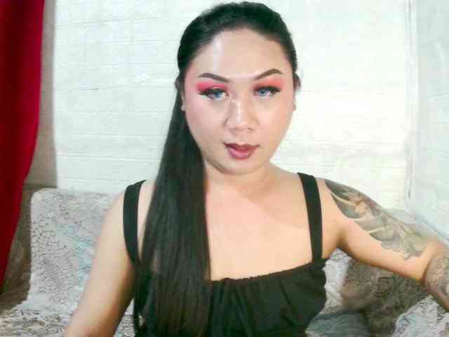 MiaPluto69 Live Webcam on BongaCams