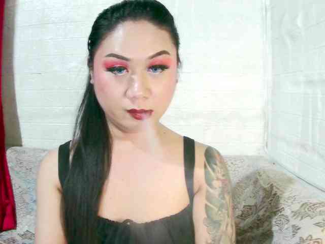 MiaPluto69 Live Webcam on BongaCams