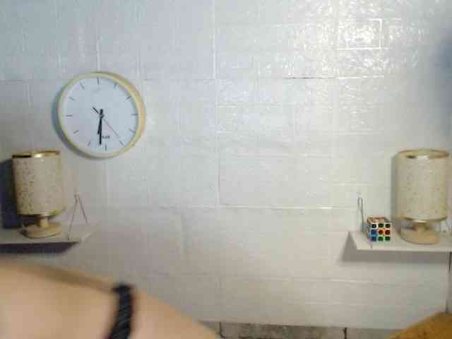 MiaPluto69 Live Webcam on BongaCams