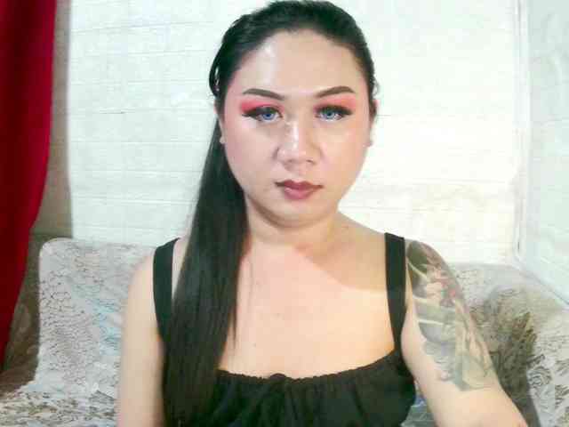 MiaPluto69 Live Webcam on BongaCams