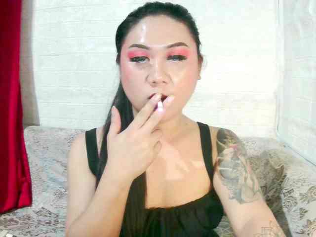 MiaPluto69 Live Webcam on BongaCams