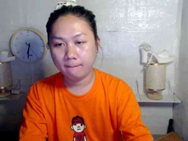 MiaPluto69 Live Webcam on BongaCams