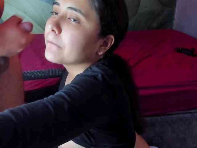 AdventuresSexYoung webcam