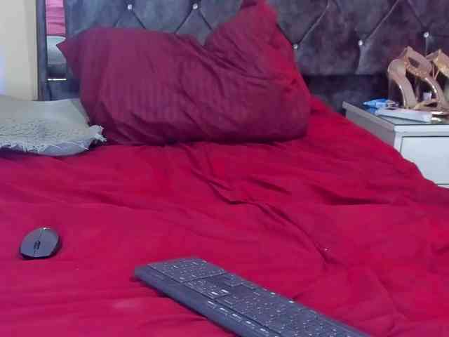AdventuresSexYoung webcam