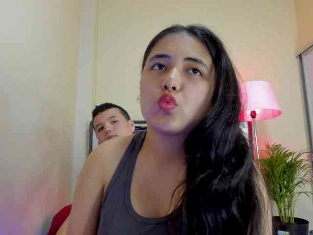 AdventuresSexYoung webcam