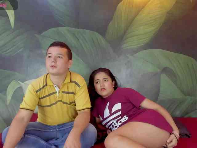 AdventuresSexYoung webcam