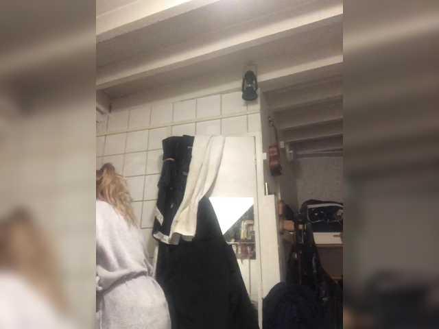 LadyJess's BongaCams show and profile