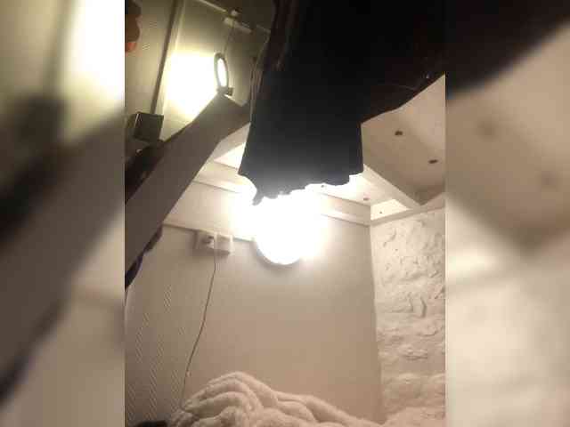 LadyJess webcam