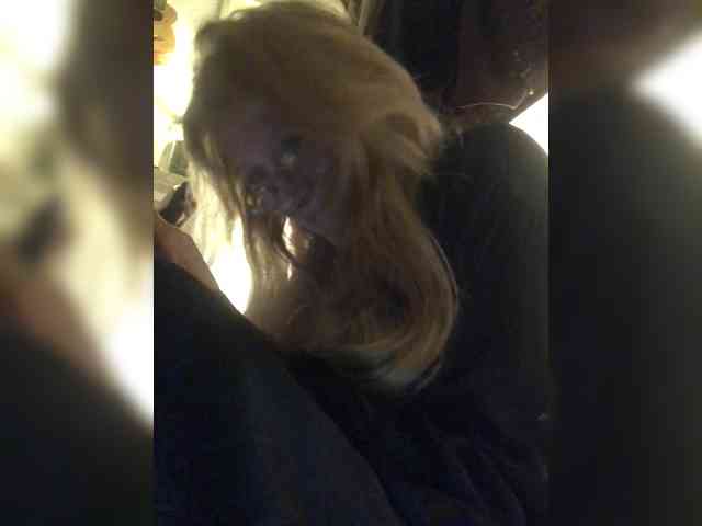 LadyJess webcam