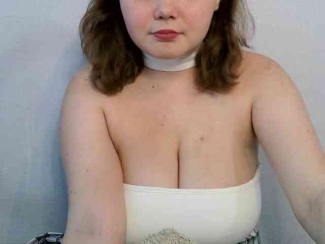 QueenTina webcam