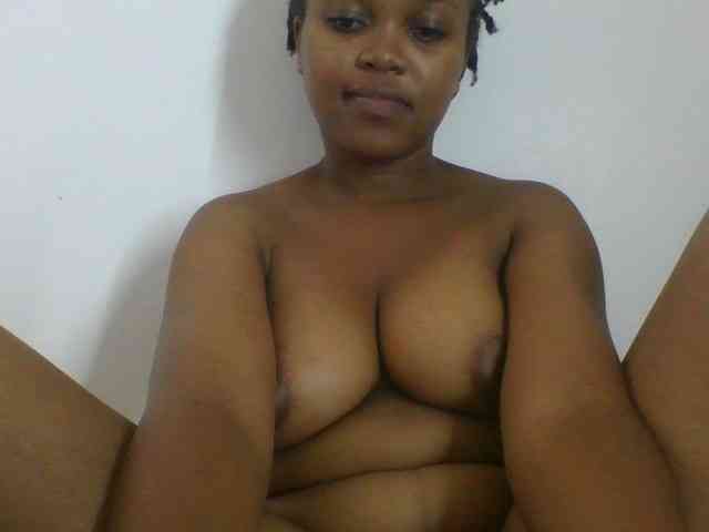 honycute Live Webcam on BongaCams