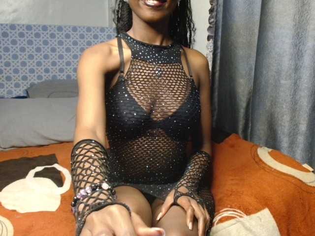 lilbooty webcam bongacams model stream image