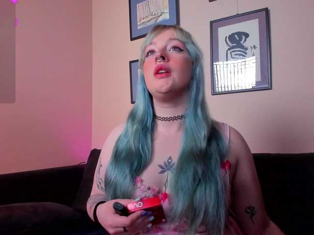 Nicole-Aniston's BongaCams show and profile