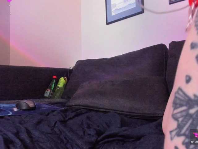 Nicole-Aniston's BongaCams show and profile