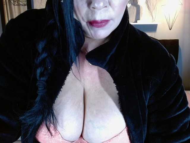 josephinemiller's BongaCams show and profile