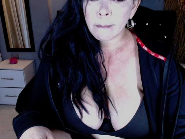 josephinemiller's BongaCams show and profile