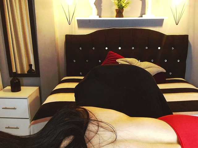 josephinemiller's BongaCams show and profile