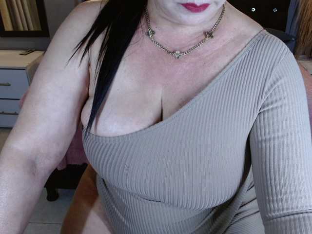 josephinemiller's BongaCams show and profile