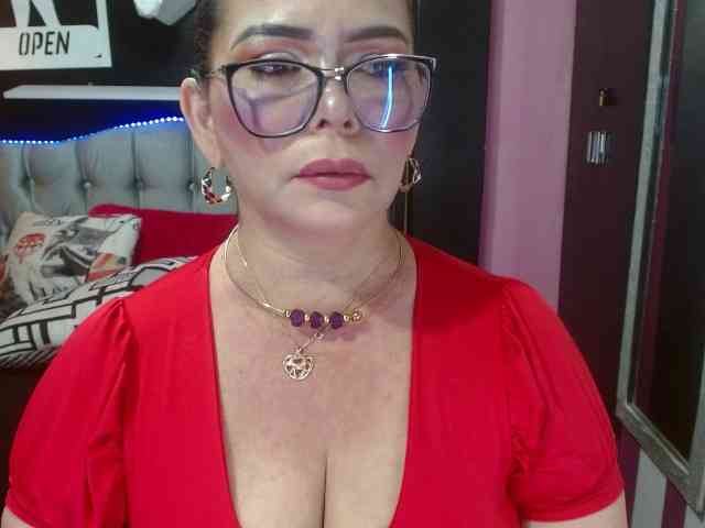 josephinemiller webcam