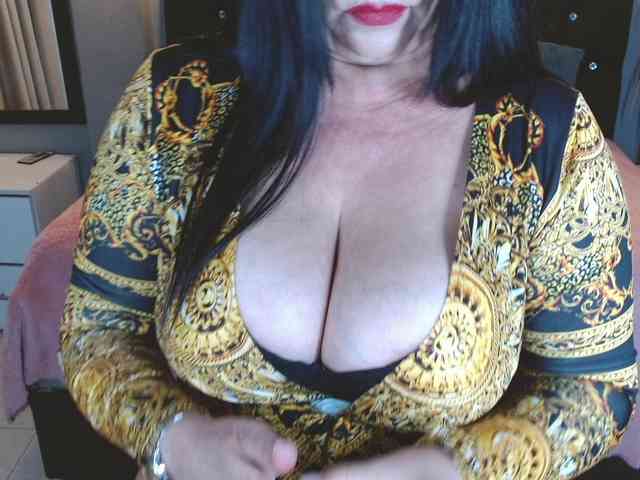 josephinemiller webcam