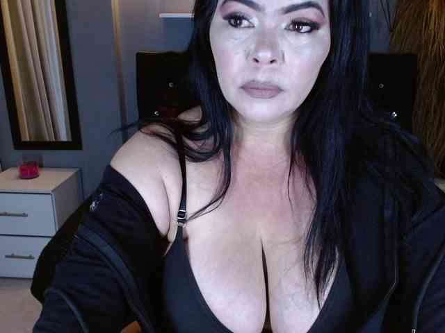 josephinemiller webcam